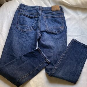 Aeropostale Athletic Skinny Jeans 27/28